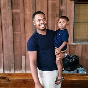 Meet your Posher, Joseph